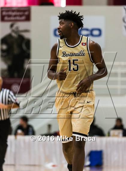 Thumbnail 2 in Bentonville vs St. Anthony (Spalding Hoophall Classic) photogallery.