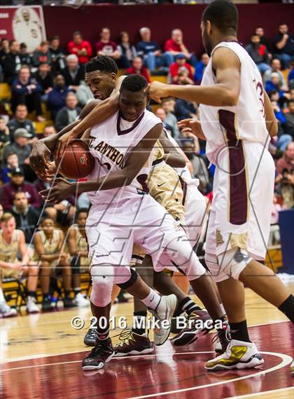 Thumbnail 3 in Bentonville vs St. Anthony (Spalding Hoophall Classic) photogallery.