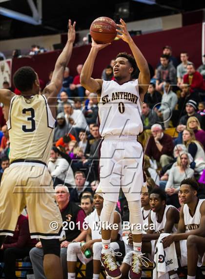 Thumbnail 3 in Bentonville vs St. Anthony (Spalding Hoophall Classic) photogallery.