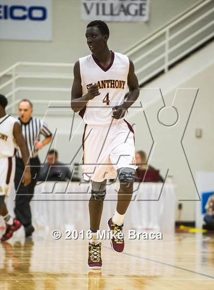 Thumbnail 3 in Bentonville vs St. Anthony (Spalding Hoophall Classic) photogallery.