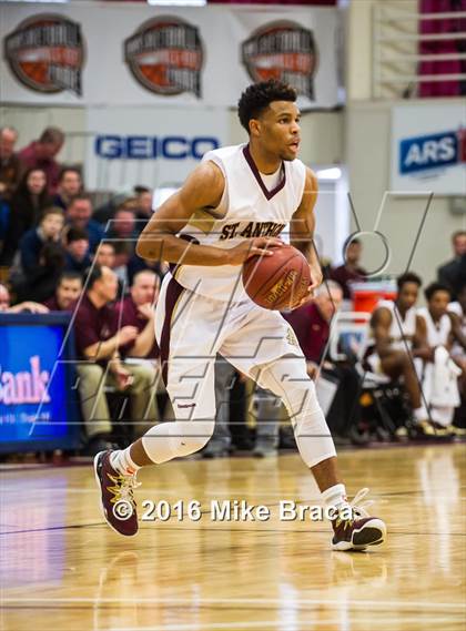 Thumbnail 3 in Bentonville vs St. Anthony (Spalding Hoophall Classic) photogallery.