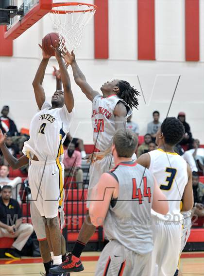 Thumbnail 1 in Clearwater vs. Boca Ciega photogallery.