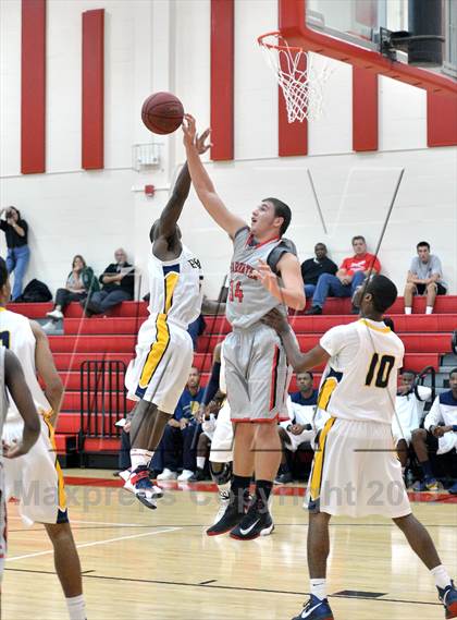 Thumbnail 3 in Clearwater vs. Boca Ciega photogallery.