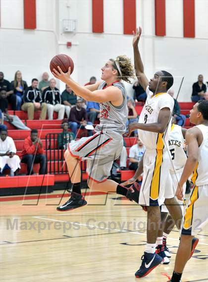 Thumbnail 3 in Clearwater vs. Boca Ciega photogallery.