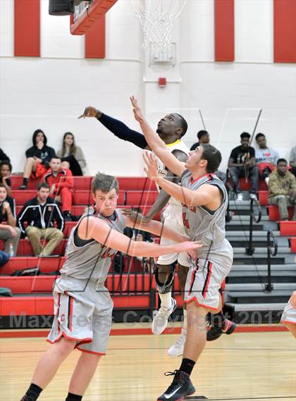 Thumbnail 3 in Clearwater vs. Boca Ciega photogallery.
