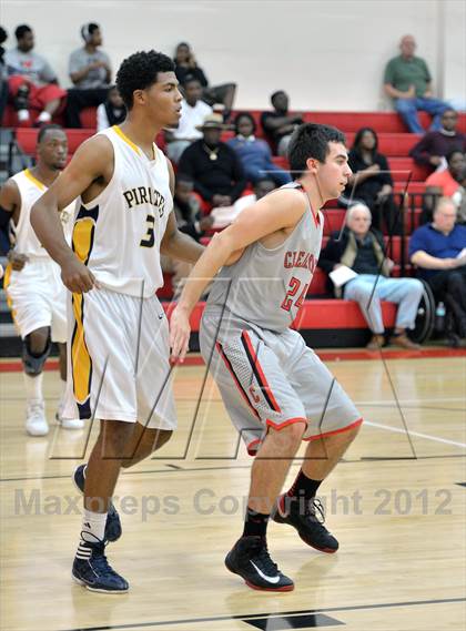 Thumbnail 3 in Clearwater vs. Boca Ciega photogallery.