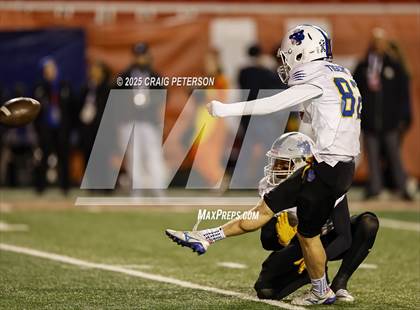 Thumbnail 1 in Orem vs Springville (UHSAA 5A Final) photogallery.