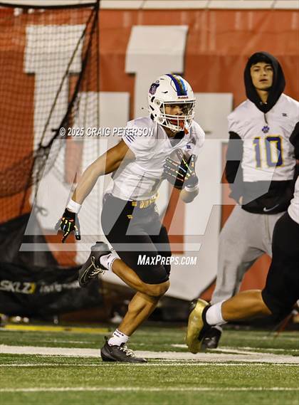 Thumbnail 1 in Orem vs Springville (UHSAA 5A Final) photogallery.