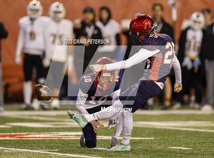 Thumbnail 3 in Orem vs Springville (UHSAA 5A Final) photogallery.