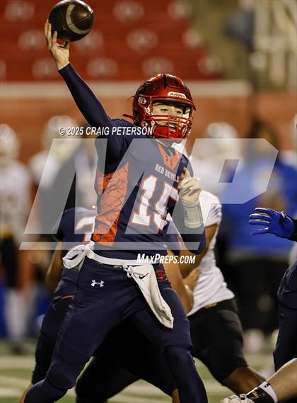 Thumbnail 2 in Orem vs Springville (UHSAA 5A Final) photogallery.