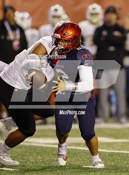 Thumbnail 3 in Orem vs Springville (UHSAA 5A Final) photogallery.