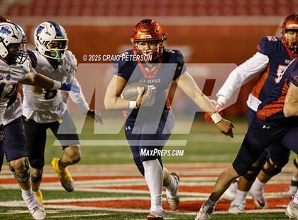 Thumbnail 3 in Orem vs Springville (UHSAA 5A Final) photogallery.