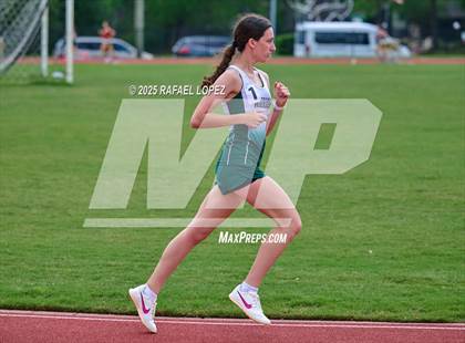 Thumbnail 1 in Northland Christian Relays (1600M) photogallery.