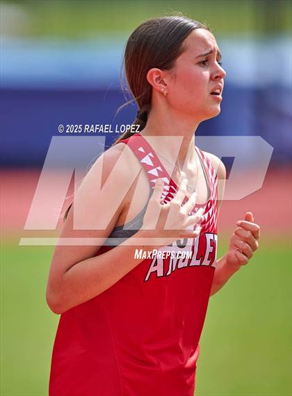 Thumbnail 2 in Northland Christian Relays (1600M) photogallery.