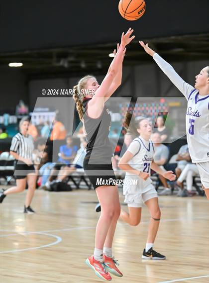 Thumbnail 2 in Salpointe Catholic vs. Notre Dame Prep (Section 7) photogallery.