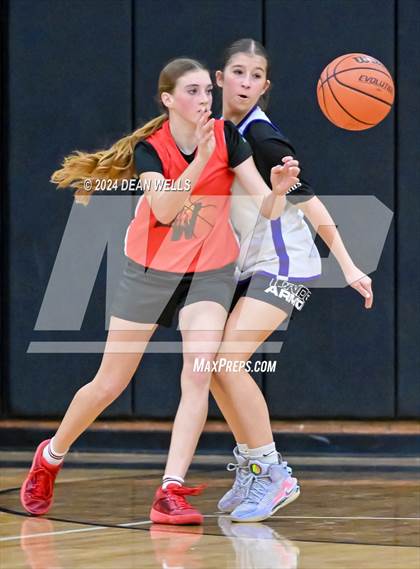 Thumbnail 1 in Lake Havasu vs Lee Williams photogallery.
