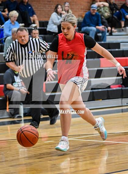 Thumbnail 1 in Lake Havasu vs Lee Williams photogallery.