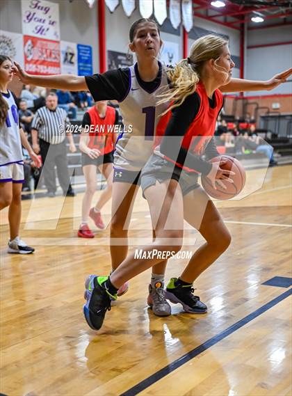 Thumbnail 2 in Lake Havasu vs Lee Williams photogallery.