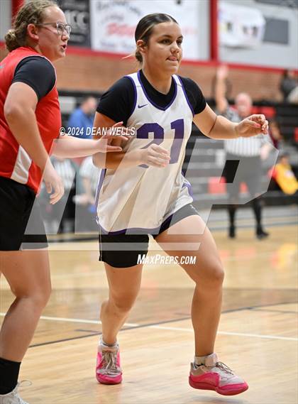 Thumbnail 3 in Lake Havasu vs Lee Williams photogallery.