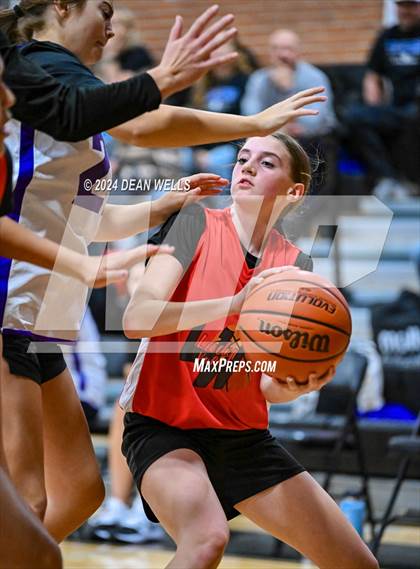 Thumbnail 1 in Lake Havasu vs Lee Williams photogallery.