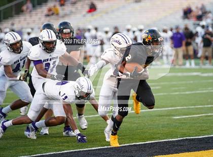 Thumbnail 2 in Ben Davis @ Avon photogallery.
