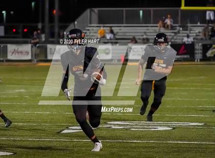 Thumbnail 3 in Ben Davis @ Avon photogallery.