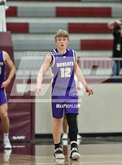 Thumbnail 3 in Magnolia vs. Berryville (AAA 4A State Round Two) photogallery.