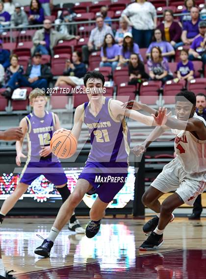 Thumbnail 1 in Magnolia vs. Berryville (AAA 4A State Round Two) photogallery.