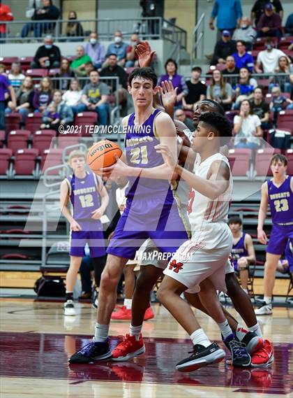 Thumbnail 3 in Magnolia vs. Berryville (AAA 4A State Round Two) photogallery.