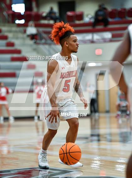 Thumbnail 3 in Magnolia vs. Berryville (AAA 4A State Round Two) photogallery.