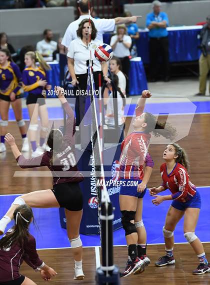 Thumbnail 3 in Merino vs. Springfield (CHSAA 1A Round 2) photogallery.