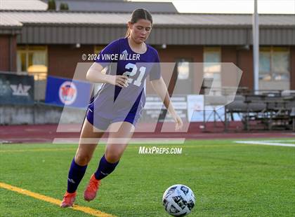 Thumbnail 1 in Bonney Lake @ Sumner photogallery.