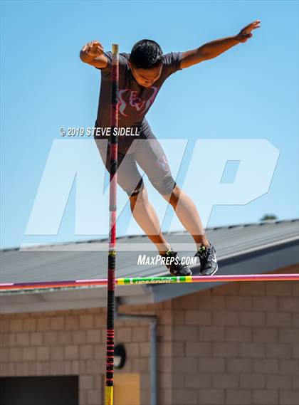 Thumbnail 3 in 3rd Annual Jim Cerveny Invitational photogallery.