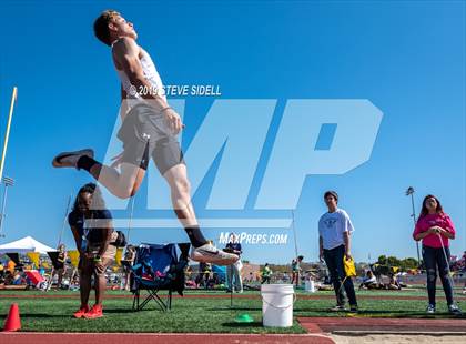 Thumbnail 3 in 3rd Annual Jim Cerveny Invitational photogallery.
