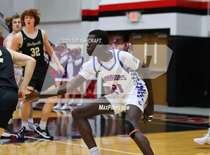 Thumbnail 2 in Shelbyville vs Whiteland (IHSAA 4A Sectional 14 Round 1) photogallery.