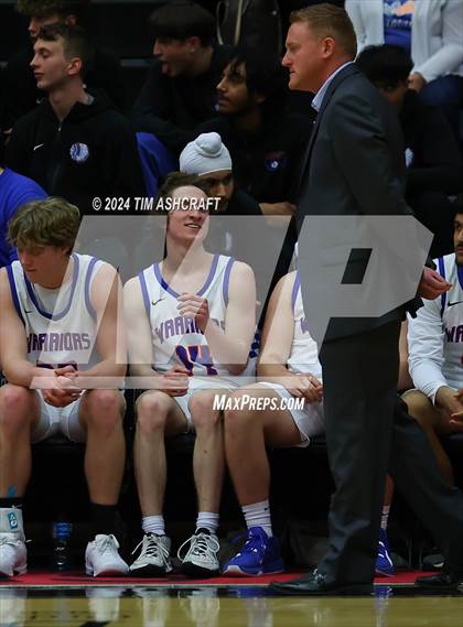 Thumbnail 1 in Shelbyville vs Whiteland (IHSAA 4A Sectional 14 Round 1) photogallery.