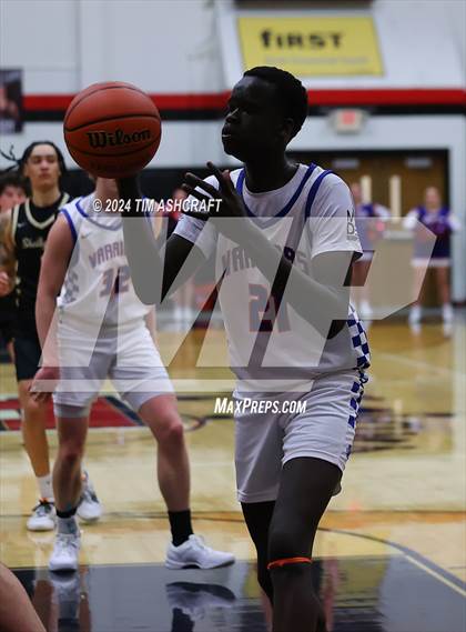 Thumbnail 3 in Shelbyville vs Whiteland (IHSAA 4A Sectional 14 Round 1) photogallery.