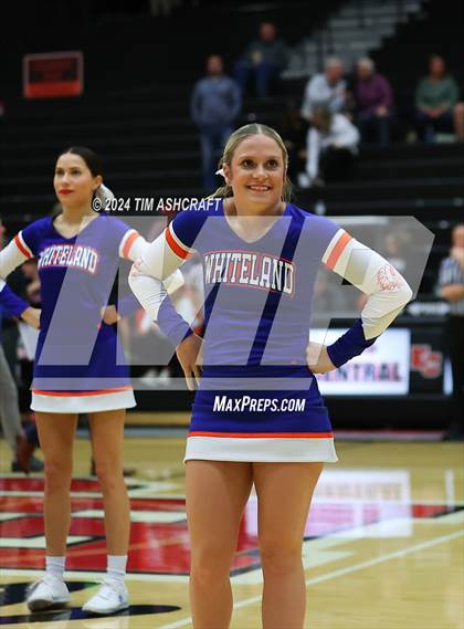 Thumbnail 3 in Shelbyville vs Whiteland (IHSAA 4A Sectional 14 Round 1) photogallery.