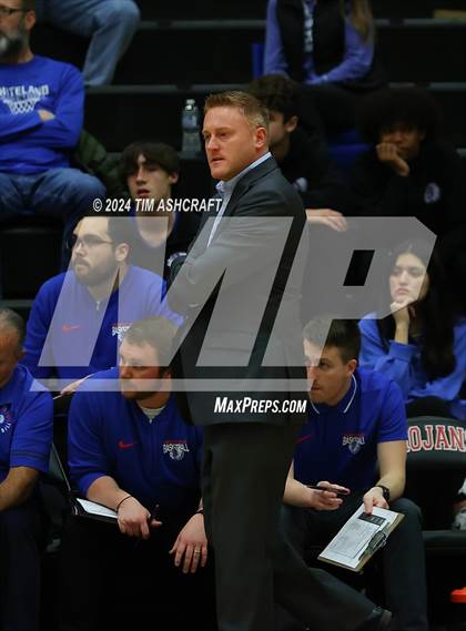 Thumbnail 3 in Shelbyville vs Whiteland (IHSAA 4A Sectional 14 Round 1) photogallery.