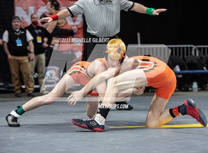 Thumbnail 2 in NYSPHSAA D2 State Championship Wrestling Round 3 photogallery.