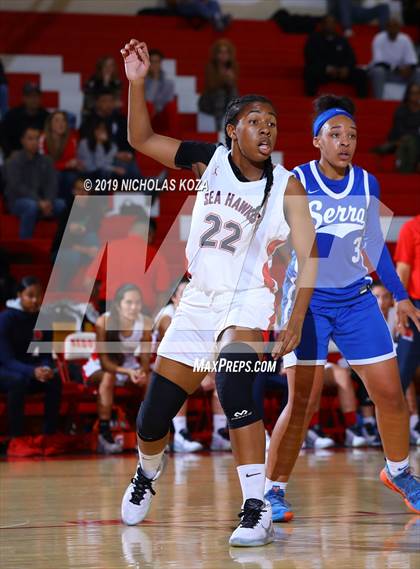Thumbnail 2 in Serra vs. Redondo Union (Battle at the Beach) photogallery.
