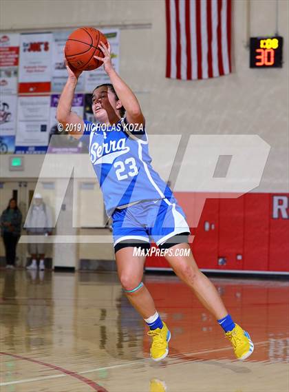 Thumbnail 1 in Serra vs. Redondo Union (Battle at the Beach) photogallery.