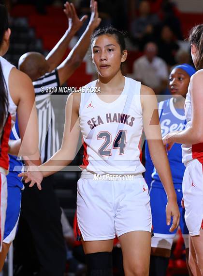 Thumbnail 2 in Serra vs. Redondo Union (Battle at the Beach) photogallery.