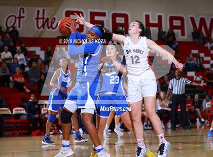 Thumbnail 1 in Serra vs. Redondo Union (Battle at the Beach) photogallery.