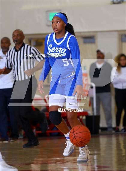 Thumbnail 2 in Serra vs. Redondo Union (Battle at the Beach) photogallery.