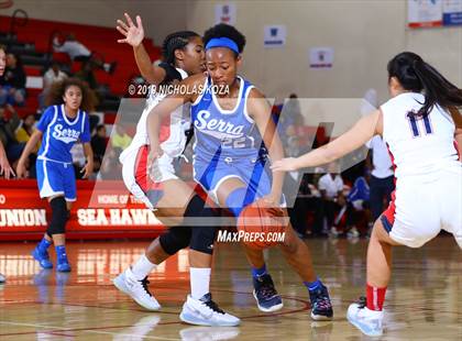 Thumbnail 1 in Serra vs. Redondo Union (Battle at the Beach) photogallery.