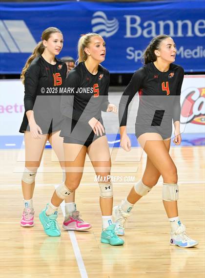 Thumbnail 2 in Chaparral vs. Sunrise Mountain (AIA 5A Final) photogallery.