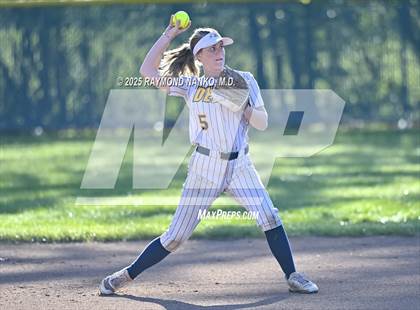 Thumbnail 2 in Delta vs. Daleville (Delaware County Tournament Semifinal) photogallery.