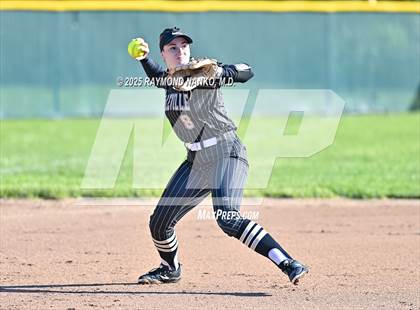 Thumbnail 1 in Delta vs. Daleville (Delaware County Tournament Semifinal) photogallery.