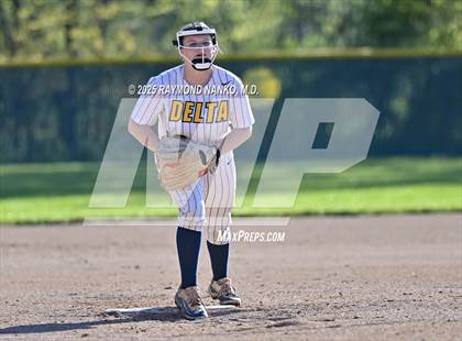 Thumbnail 2 in Delta vs. Daleville (Delaware County Tournament Semifinal) photogallery.